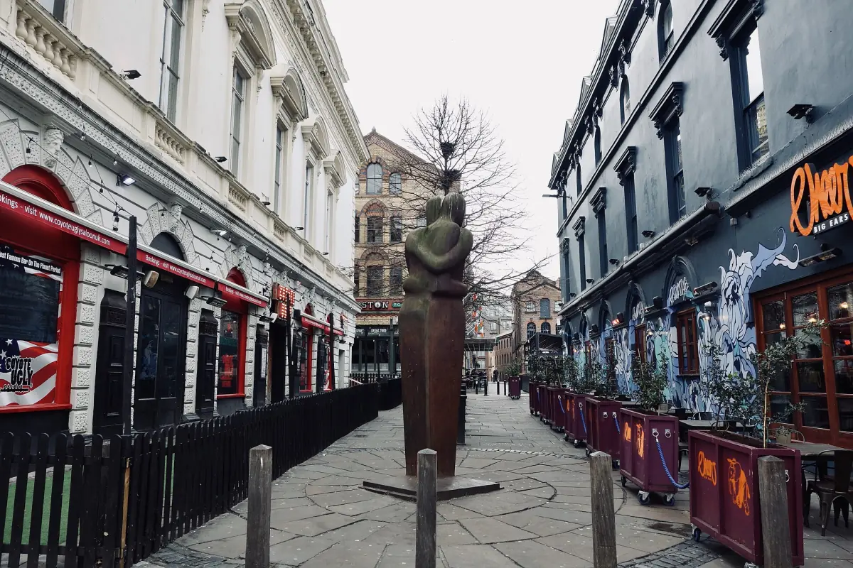 Der Concert Square im Viertel Ropewalks in Liverpool
